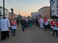 Droga krzyżowa ulicami parafii 2025