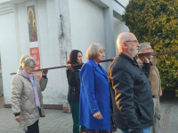 Droga krzyżowa ulicami parafii 2025